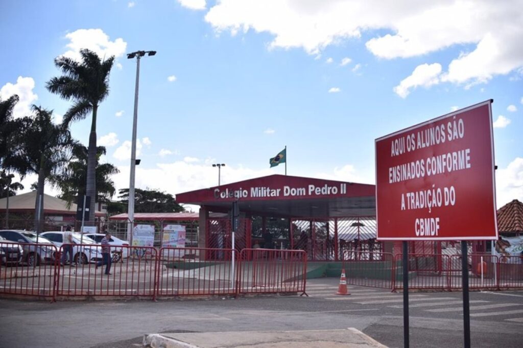 aluno-agredido-em-colegio-militar:-mae-soube-do-caso-em-grupo-de-whatsapp