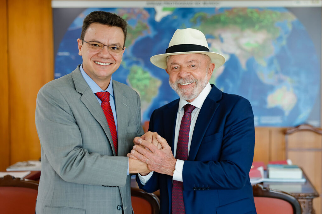 com-odair-cunha-no-tcu,-suplentes-mineiros-brigam-por-vaga-na-camara