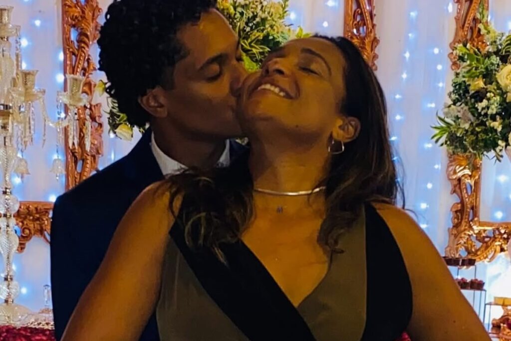 mae-de-oruam-negociou-casa-de-luxo-com-herdeiro-da-paris-filmes