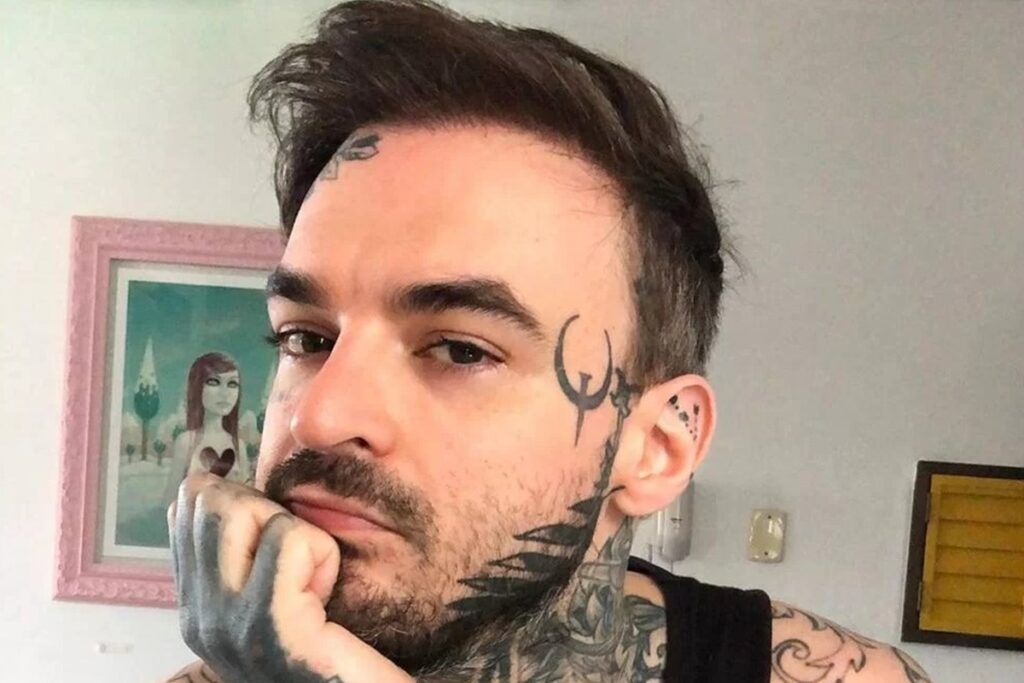 pericia-particular-diz-que-pc-siqueira-foi-assassinado-com-fio-de-fone