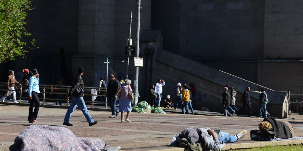 sp:-governo-e-ibge-lancam-acoes-para-populacao-em-situacao-de-rua