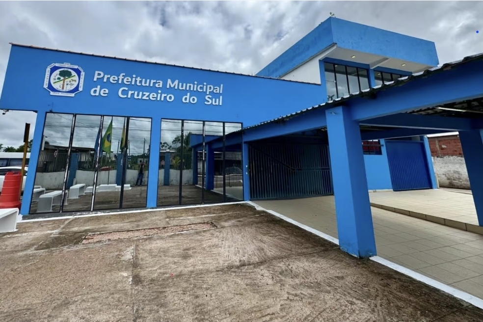 No AC, homem finge ser agente da Vigilância Sanitária para dar golpe em empresas