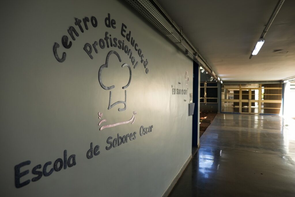 aulas-praticas-de-gastronomia-sao-suspensas-por-falta-de-panelas-e-alimentos