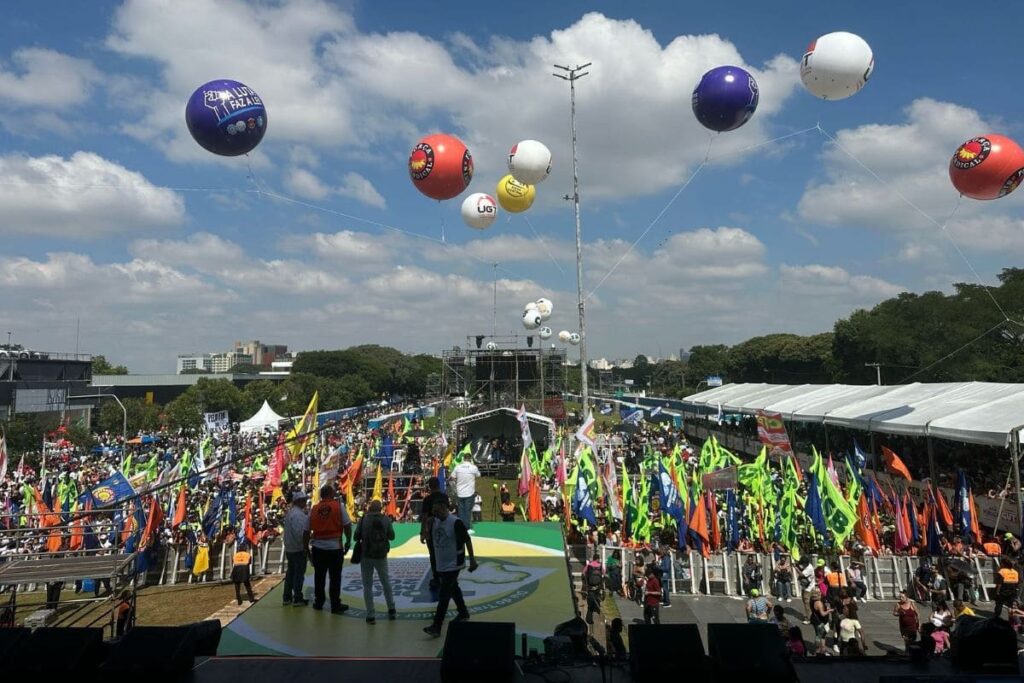 sem-lula,-centrais-sindicais-promovem-atos-do-1o-de-maio-em-sp