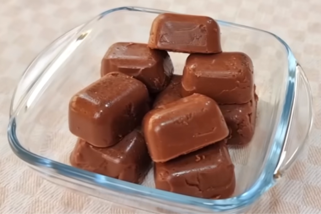 sobremesa-low-carb-e-rica-em-proteina-fica-pronta-em-apenas-3-passos