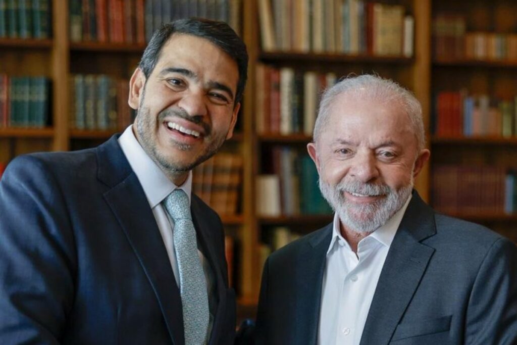 messias-vai-se-reunir-com-lula-antes-de-definir-saida-da-agu