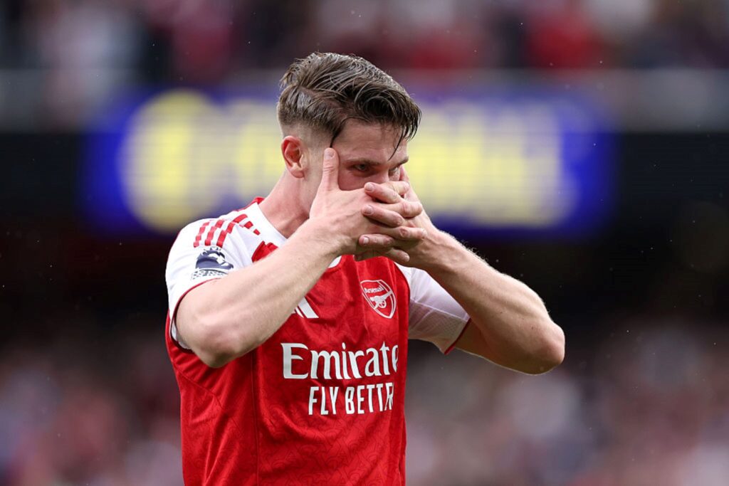 arsenal-vence-fulham-e-abre-vantagem-na-ponta-da-premier-league