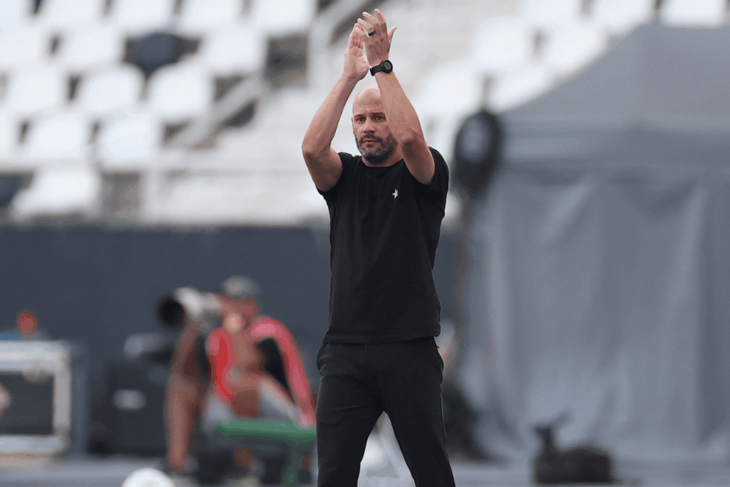 botafogo:-franclim-carvalho-quebra-silencio-sobre-situacao-de-barboza