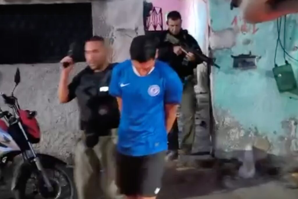 foragido-por-morte-de-cabo-da-marinha-e-recapturado-no-rio