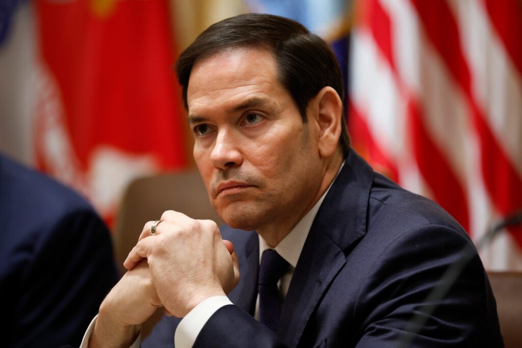 rubio-diz-que-fase-ofensiva-contra-o-ira-terminou-e-foco-e-reabrir-ormuz