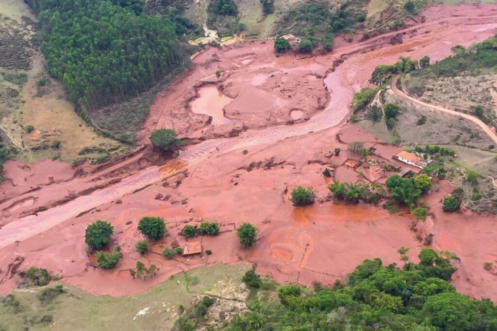 justica-inglesa-mantem-condenacao-da-bhp-por-desastre-de-mariana