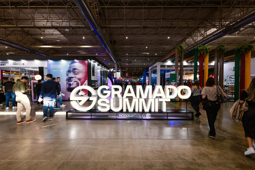 gramado-summit:-a-ia-deve-ampliar-o-potencial-humano-e-nao-reduzi-lo