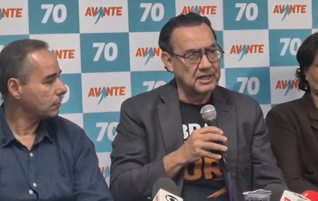 augusto-cury-propoe-reforma-do-stf-com-mandato-fixo-e-voto-popular.-video