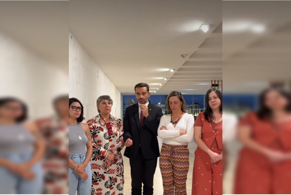 comitiva-de-deputados-cobra-acao-do-itamaraty-por-ativista-brasiliense-preso-em-israel