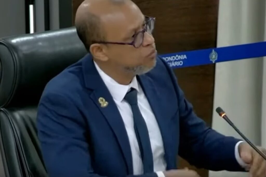 tj-rebate-acusacao-de-racismo-em-caso-de-juiz-demitido:-“julgamos-condutas”.-veja-video