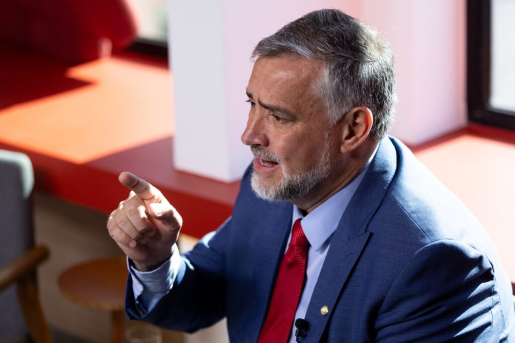 lider-do-governo-lula-defende-criacao-da-cpi-do-master:-“sem-acordao”