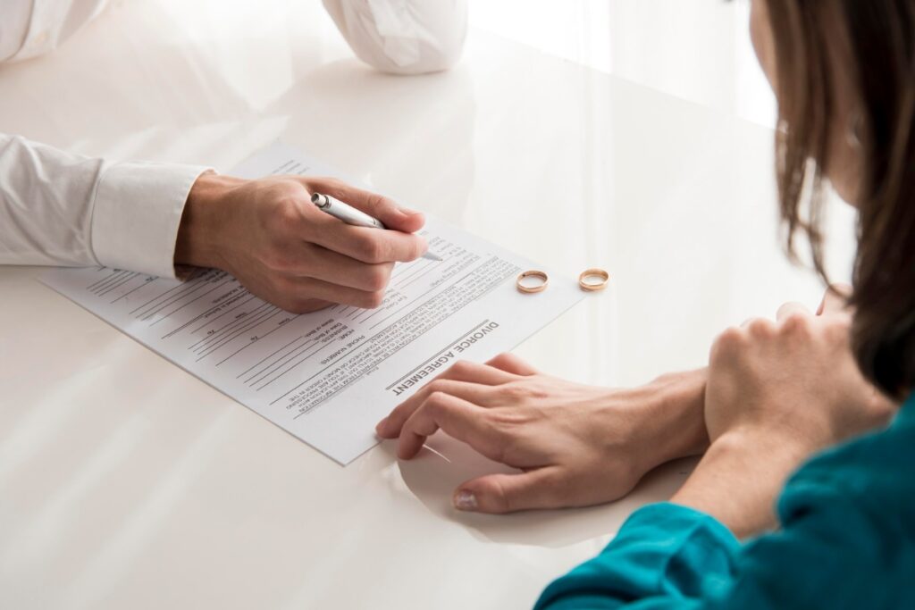 experts-revelam-sinais-sutis-que-podem-indicar-crise-no-casamento