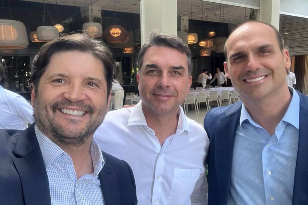 eduardo-e-atacado-por-bolsonaristas-apos-apoio-a-“pupilo-de-valdemar”