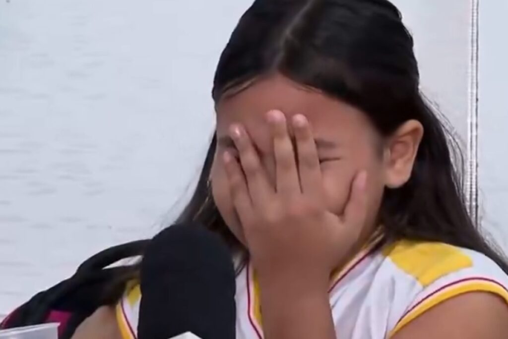 menina-de-9-anos-chora-ao-falar-sobre-dia-das-maes-ao-vivo-e-viraliza
