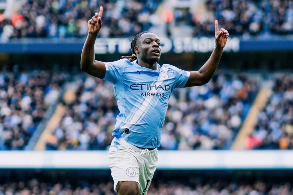manchester-city-vence-brentford-e-diminui-distancia-para-o-arsenal