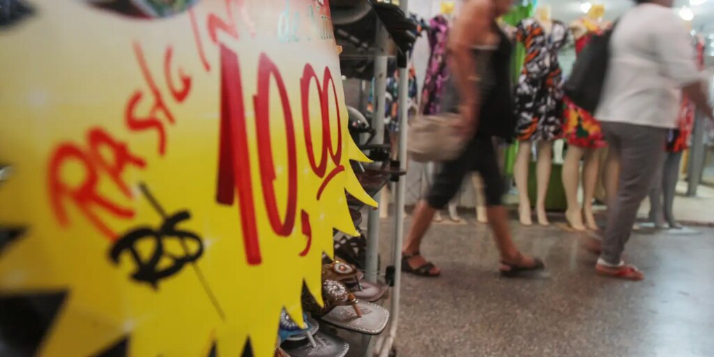 Mercado eleva previsão da inflação para 4,91% este ano mercado-eleva-previsao-da-inflacao-para-4,91%-este-ano