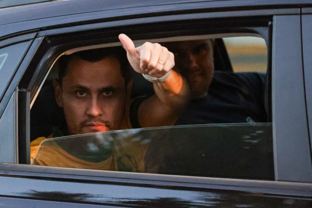 cleitinho-ganha-forca-para-ser-candidato-de-flavio-bolsonaro-em-mg