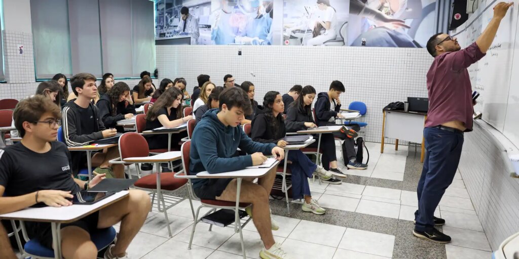 Desenrola Fies: estudante pode renegociar dívida a partir desta quarta desenrola-fies:-estudante-pode-renegociar-divida-a-partir-desta-quarta
