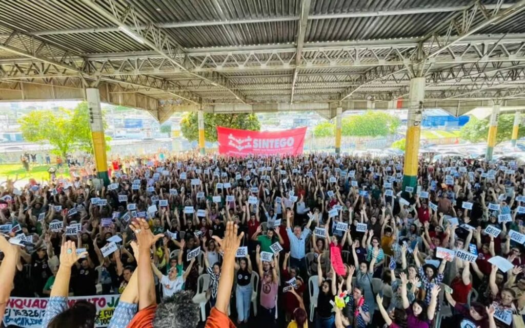 goiania:-educacao-entra-em-greve-e-escolas-municipais-paralisam-aulas