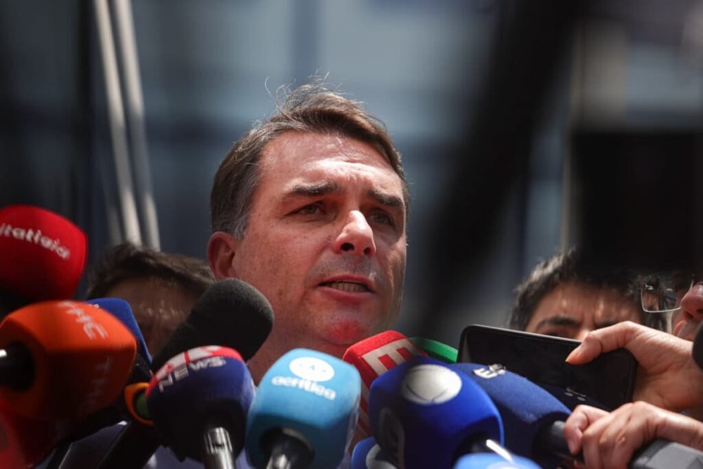 pesquisas-sobre-mulheres-como-vice-ligam-alerta-na-campanha-de-flavio