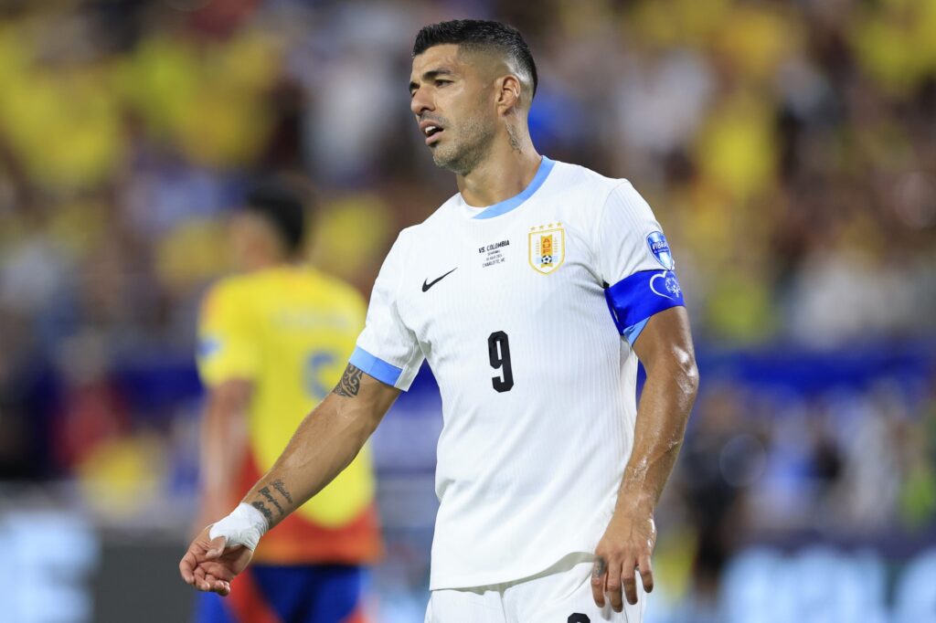 luis-suarez-fica-fora-de-pre-lista-do-uruguai-para-a-copa-do-mundo