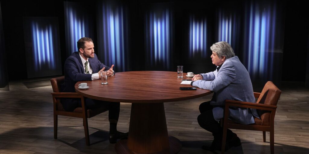 na-mesa-com-datena-recebe-o-ministro-dario-durigan-nesta-terca-feira