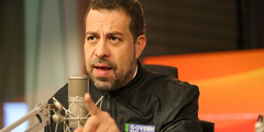 Boulos volta a criticar “terrorismo econômico” contra fim da 6 por 1 boulos-volta-a-criticar-“terrorismo-economico”-contra-fim-da-6-por-1