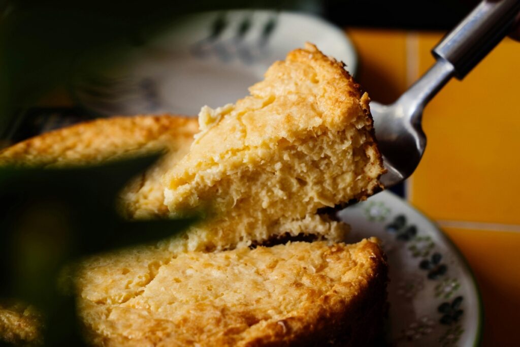 bolo-de-milho-fofinho-e-a-receita-perfeita-para-festas-juninas
