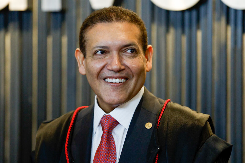 nunes-marques-toma-posse-como-novo-presidente-do-tse