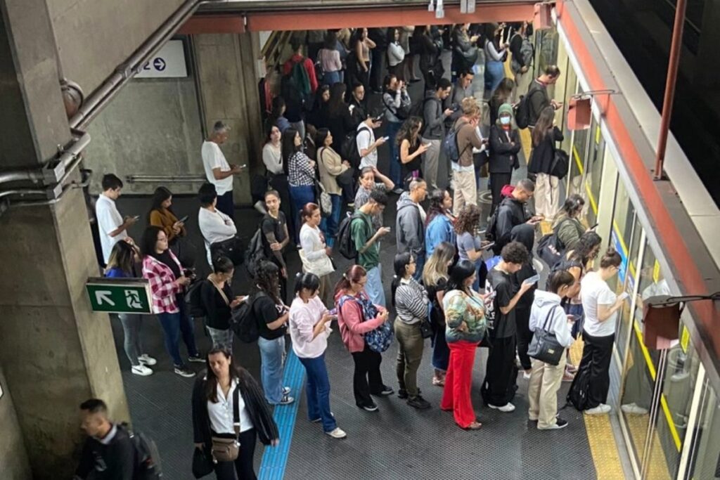 funcionarios-do-metro-desistem-de-greve-e-operacao-segue-normal-em-sp
