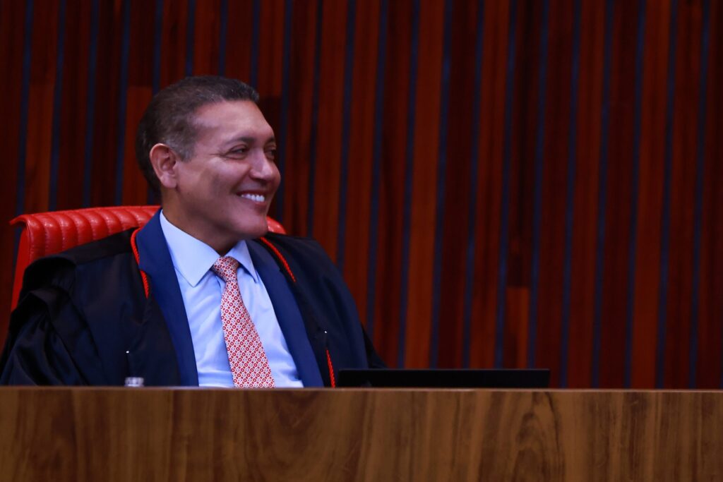 em-posse-no-tse,-nunes-marques-diz-que-ia-sera-o-grande-desafio-da-eleicao