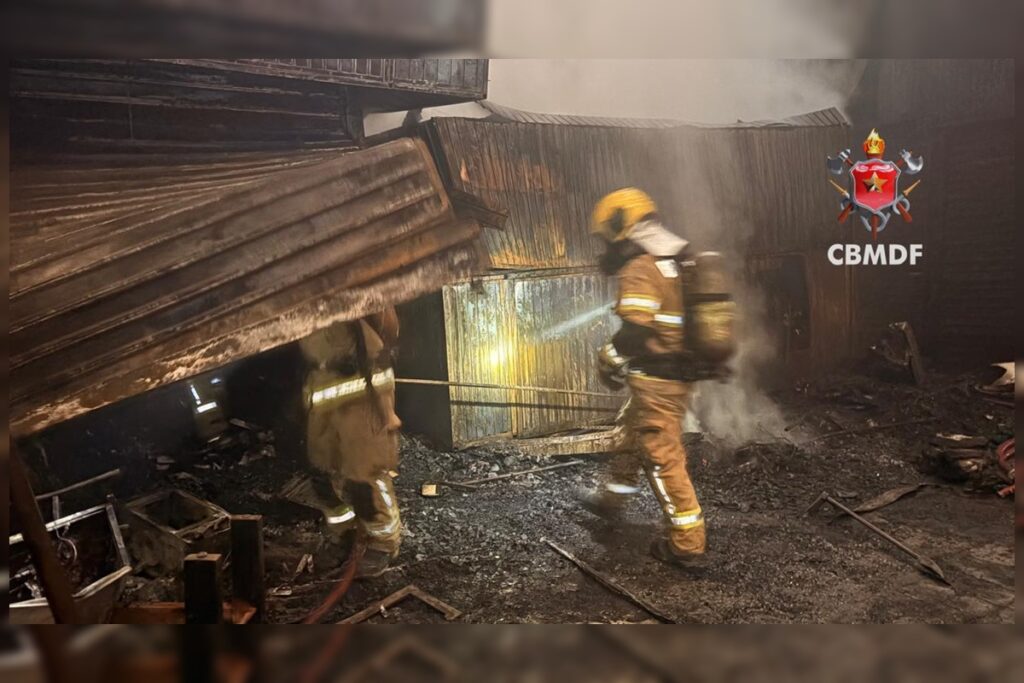 incendio-na-feira-dos-importados:-lojistas-atingidos-serao-realocados