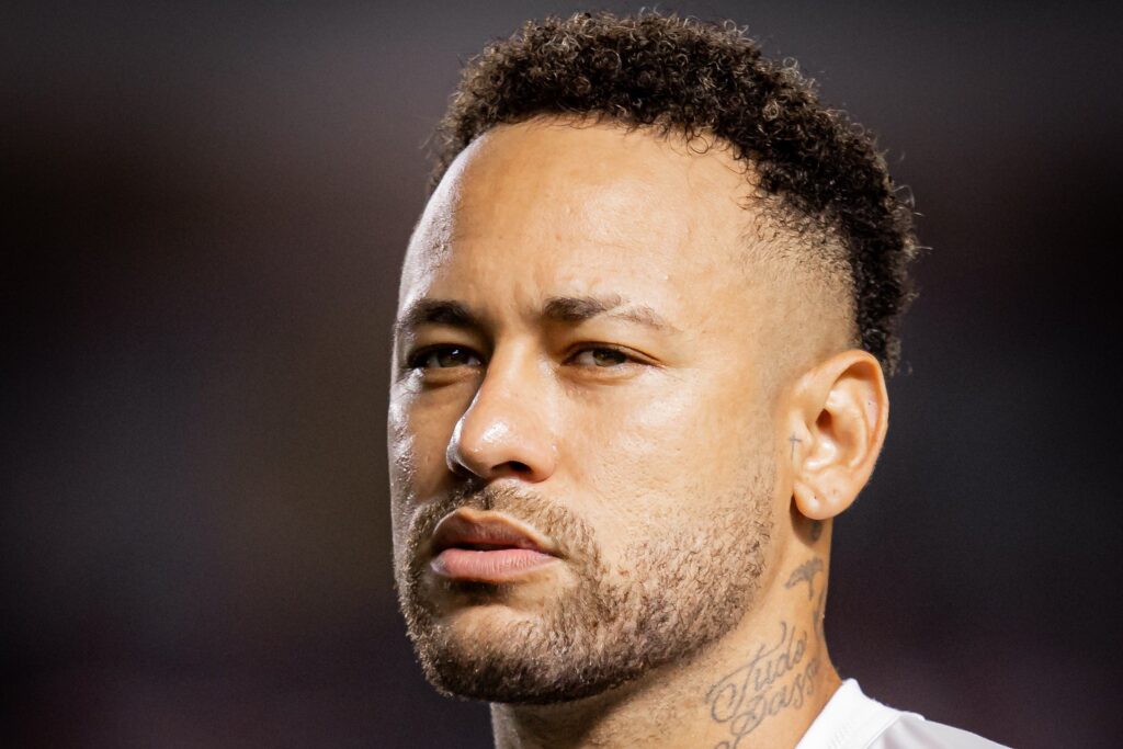 ancelotti-diz-que-convocacao-de-neymar-para-copa-“depende-apenas-dele”