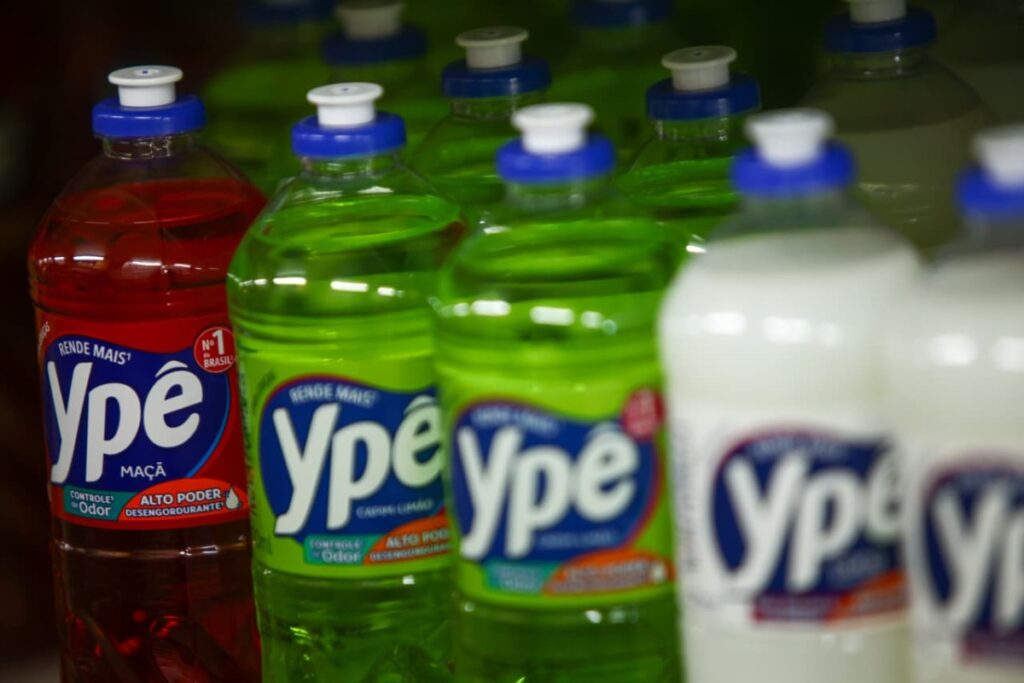 anvisa-julga-hoje-se-mantem-suspensao-de-produtos-ype-contaminados.-acompanhe