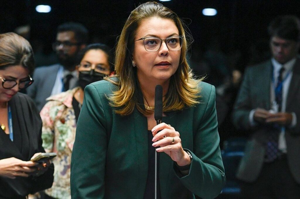 senadora-do-df-e-galipolo-falam-sobre-situacao-de-servidores-do-brb