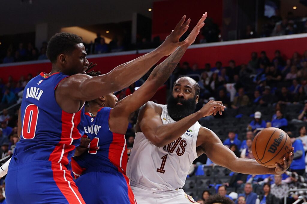 nba:-cavaliers-vencem-na-prorrogacao-e-lideram-serie-contra-os-pistons