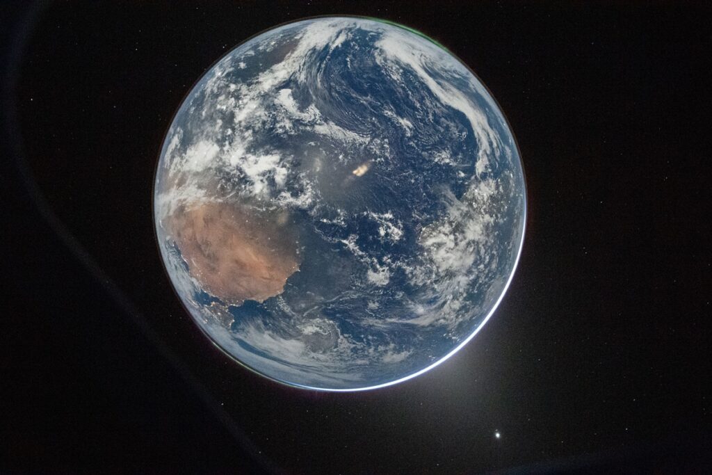 por-que-precisamos-tratar-a-terra-como-uma-nave-espacial