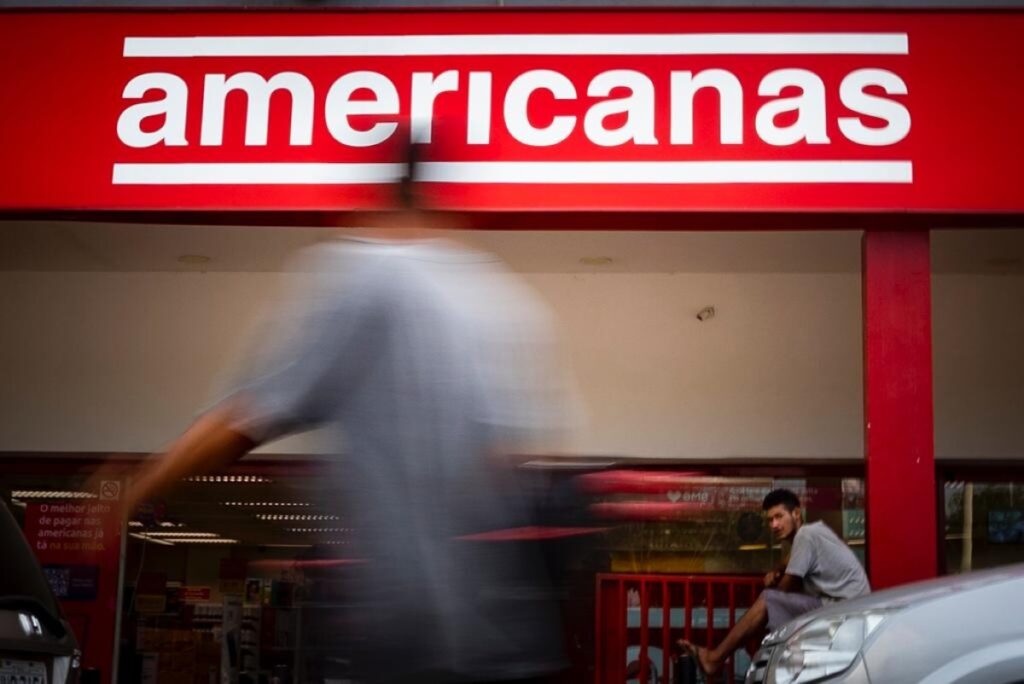 americanas-reduz-prejuizo,-mas-resultado-negativo-e-de-r$-329-milhoes