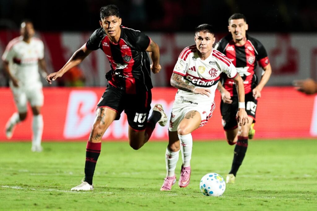 vitoria-vence-por-2-x-0,-elimina-flamengo-e-avanca-na-copa-do-brasil