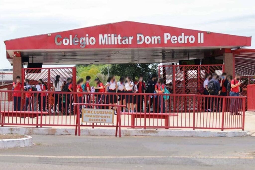treta-sobre-livro-sobre-sexualidade-e-genero-adotado-por-escola-do-cbmdf-revolta-pais:-“podre”