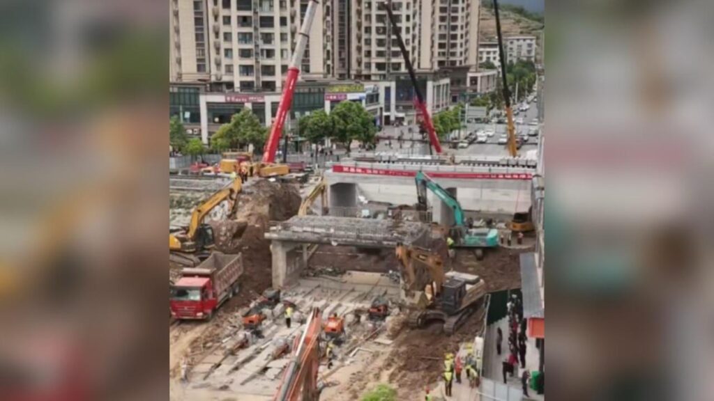 china-demole-ponte-e-constroi-viaduto-sob-trilhos-em-24-horas.-veja-video