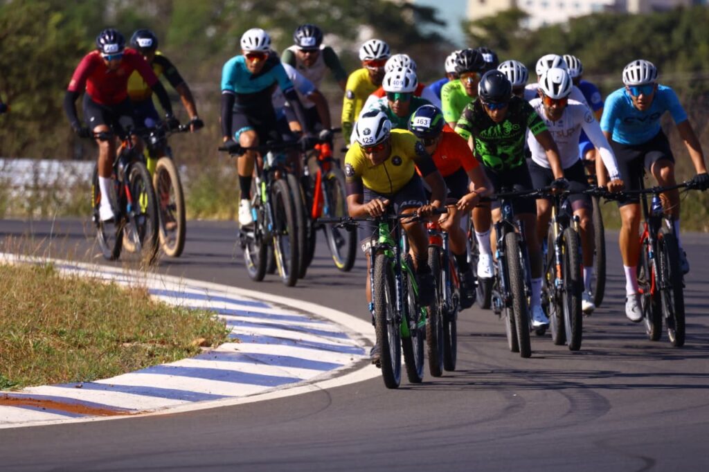 metropoles-endurance-ciclismo:-veja-classificacao-completa-do-mountain-bike