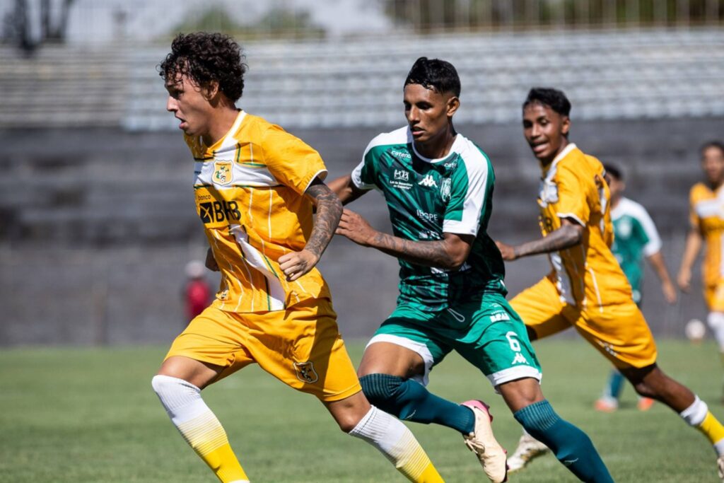 brasiliense-goleia-o-gama-por-6-x-0-na-estreia-do-candangao-sub-20