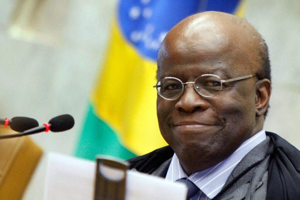 joaquim-barbosa-se-filia-ao-democracia-crista-e-deve-disputar-planalto