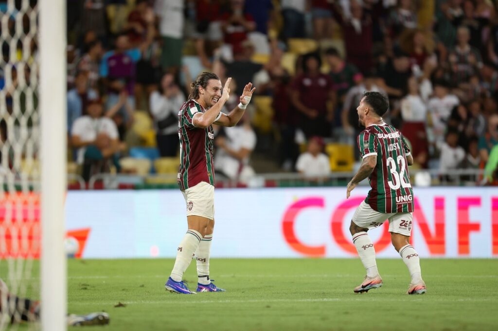 brasileirao:-no-maracana,-fluminense-vence-o-sao-paulo-por-2-x-1